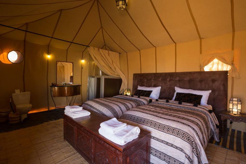 Merzouga Luxury Camp Экстерьер фото