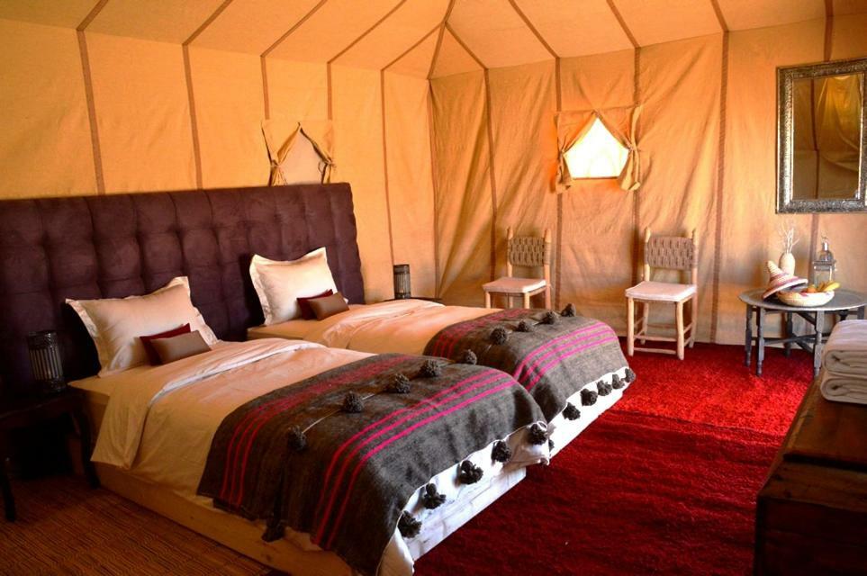 Merzouga Luxury Camp Экстерьер фото